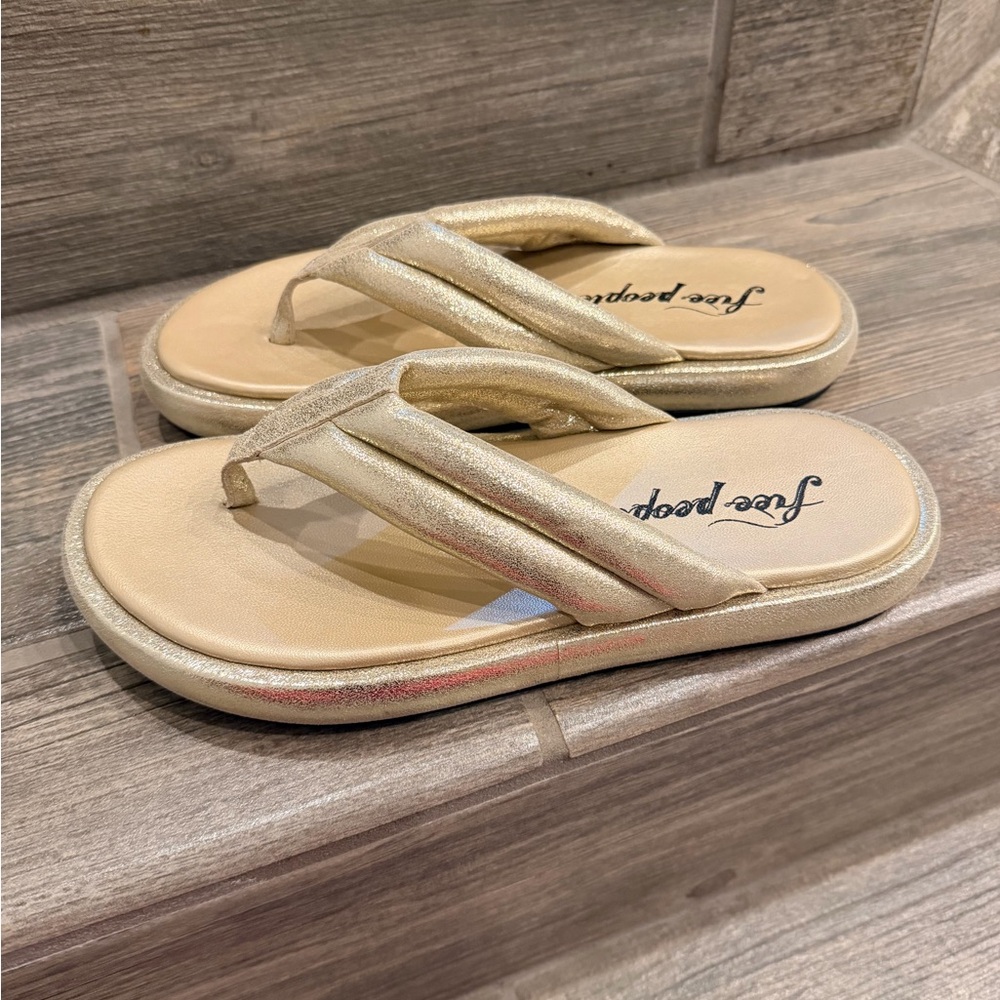 Free People Women's Wonderland Thong Sandal